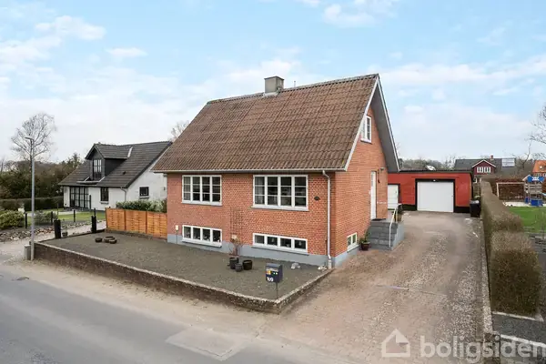 Villa på Sinding Hedevej 109, 8600 Silkeborg