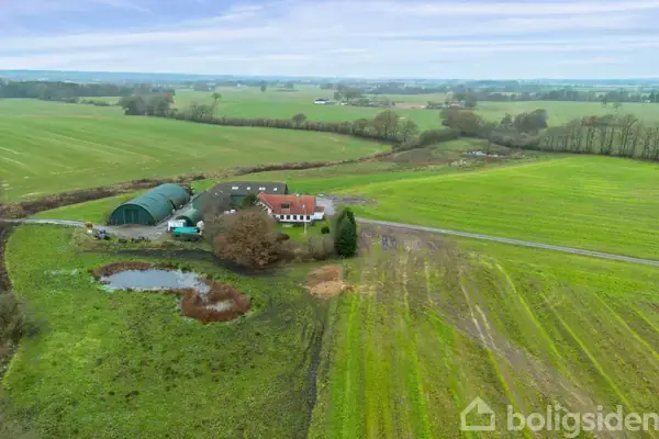 Landejendom på Gl. Højrupvej 6, 6580 Vamdrup