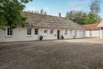 Villa på Damgårdvej 3, Tuesbøl, 6650 Brørup