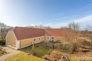 Landejendom på Vesterbyvej 21, 6854 Henne