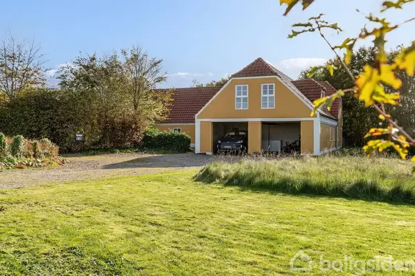 Landejendom på Vesterbyvej 21, 6854 Henne