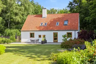 Landejendom på Vodskovvej 120, 9310 Vodskov
