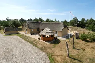 Fritidshus på Kjærgaardvej 49, Husby, 6990 Ulfborg