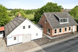 Villa på Nisset Bygade 15, 8632 Lemming