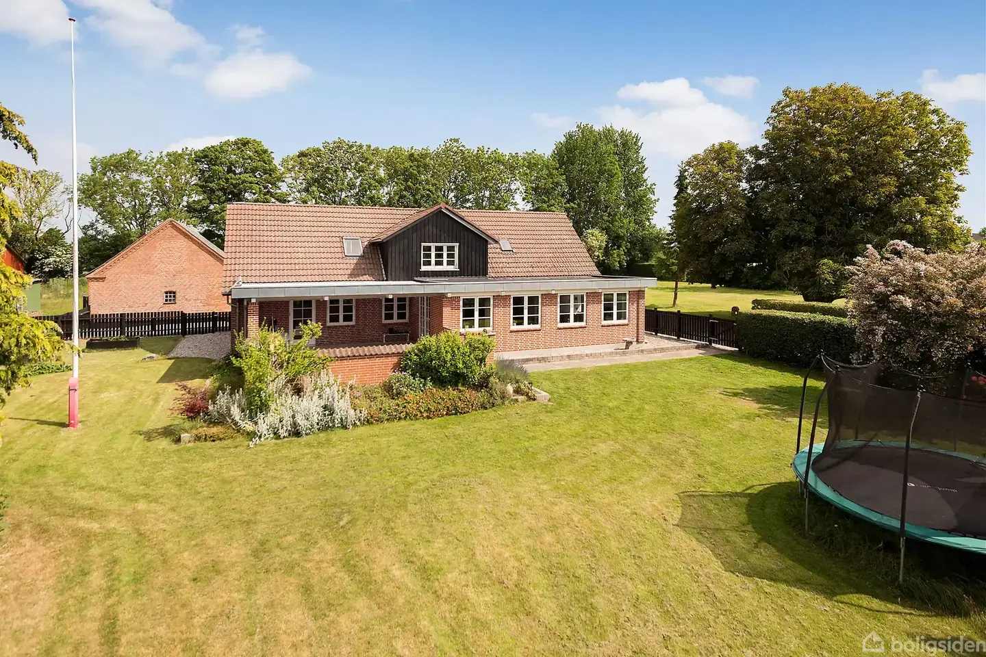 Villa på Strandvejen 32, 8300 Odder
