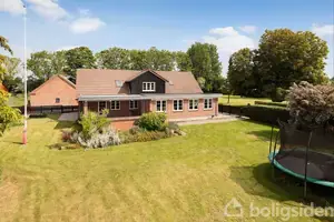 Villa på Strandvejen 32, 8300 Odder