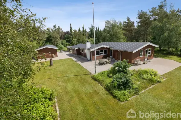 Fritidsbolig på Lynderupvej 99, 8832 Skals