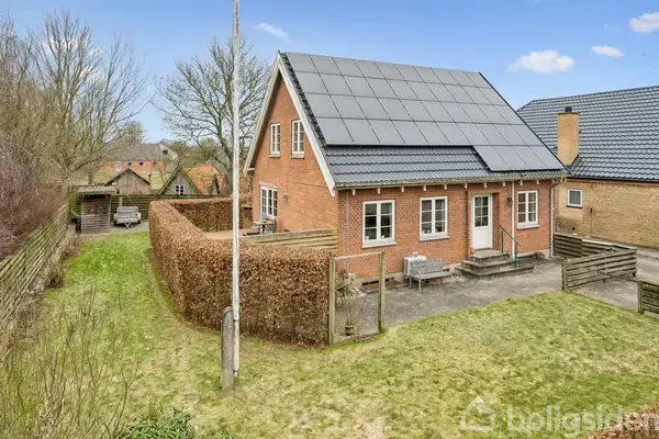 Villa på Slotsvej 62B, 8543 Hornslet