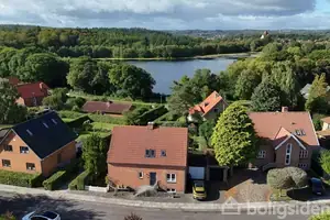 Villa på Helmsvej 12, 8600 Silkeborg