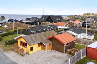 Fritidshus på Hyttevej 11, Varbjerg Strand, 5464 Brenderup Fyn