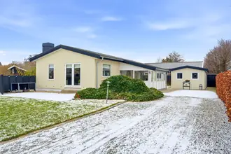Fritidshus på Olufsvej 10, Østerballe, 5450
