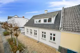 Villa på Jernbanegade 6, Otterup, 5450 Otterup