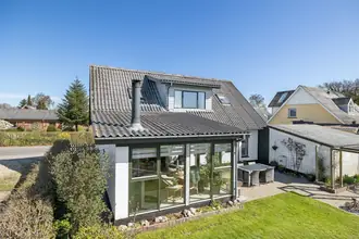 Villa på Mejlbyvej 114, Mejlby, 9610 Nørager