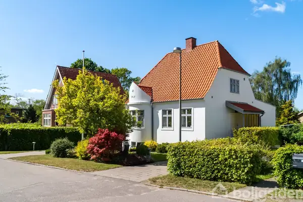 Villa på Ellehammervej 5, 8260 Viby J