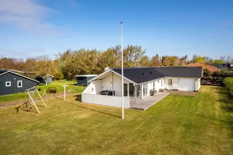 Fritidshus på Leopardvej 9, Vostrup, 6880 Tarm