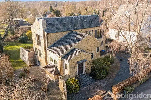 Villa på Christiansholmsvej 14, 2930 Klampenborg