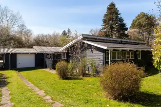 Fritidshus på Egevænget 4, Bøged Strand, 4720 Præstø