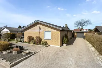 Villa på Lonesvej 17, 9800 Hjørring