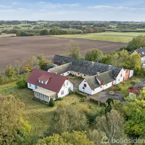 Landejendom på Kollekollevej 1, 4572 Nørre Asmindrup