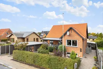 Villa på Lærkevej 8, 8930 Randers NØ