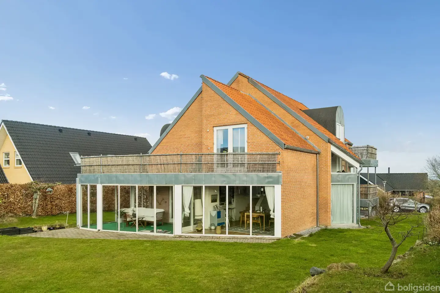 Arkitekttegnet villa med flot udsigt - Visning 3