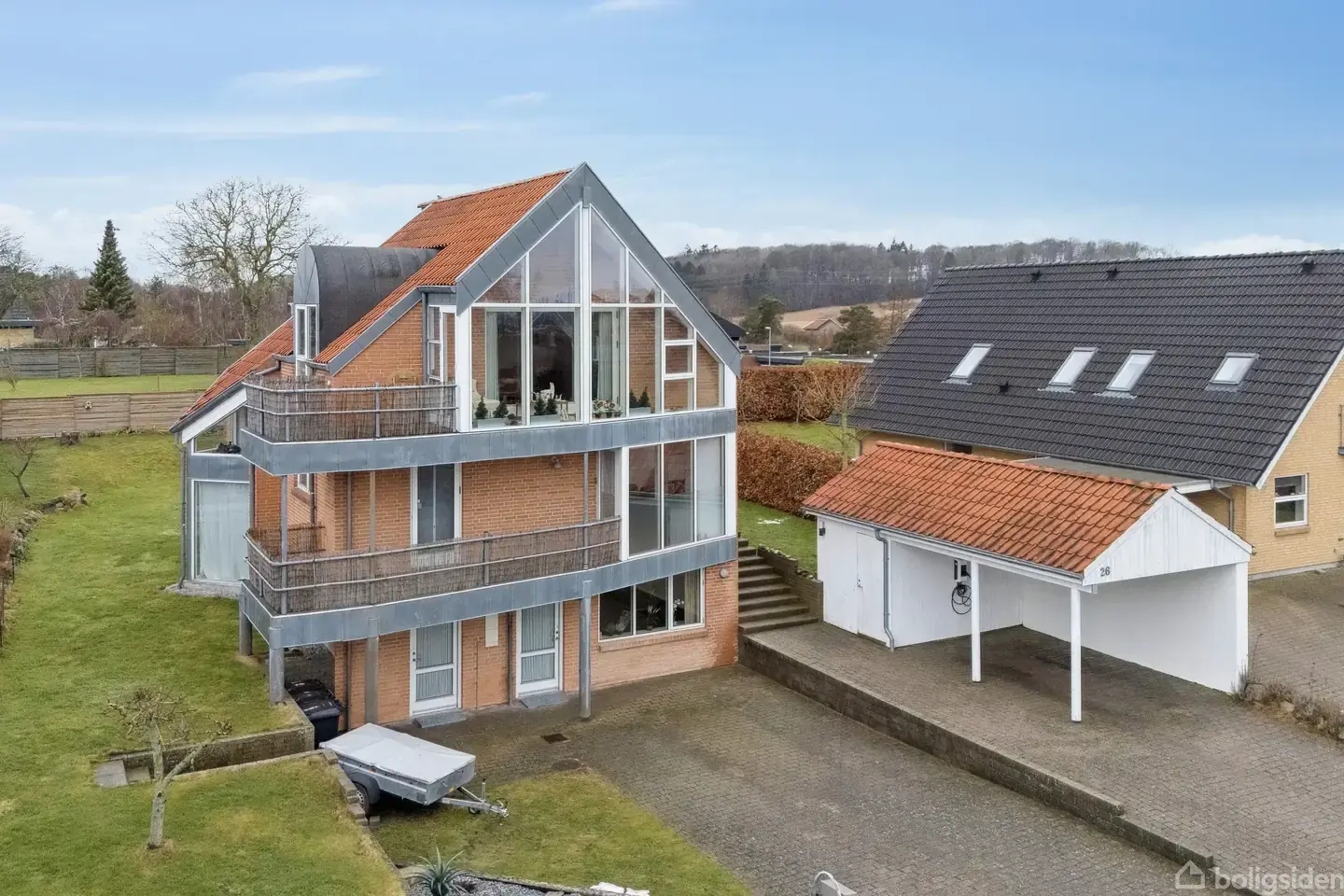 Arkitekttegnet villa med flot udsigt - Visning 2