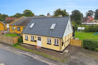 Villa på Tværvej 3, 4250 Fuglebjerg