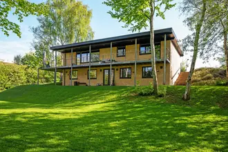 Villa på Bakkelyparken 60, 8680 Ry