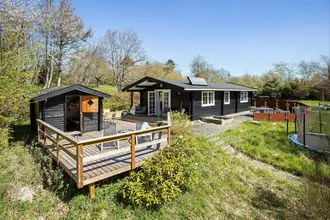 Fritidshus på Fuglsøvig 8, Begtrup, 8420 Knebel