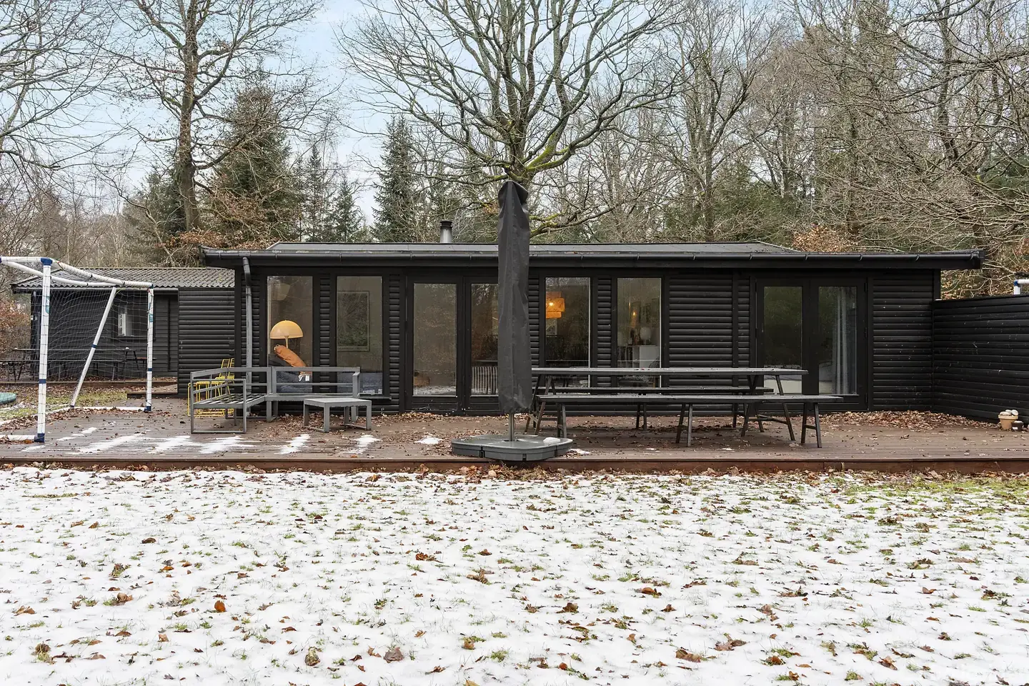 Fritidsbolig med skøn beliggenhed i Asserbo