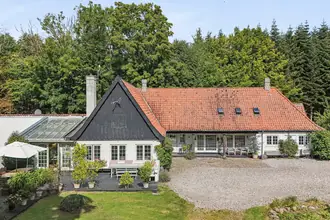 Villa på Kong Georgsvej 21B, 2950 Vedbæk
