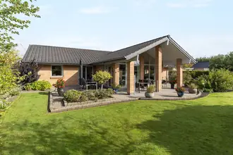 Villa på Vinterslevvej 50, 8370 Hadsten