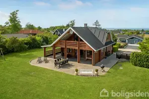 Fritidsbolig på Hjarnøvej 12, 8585 Glesborg