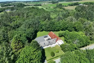 Landejendom på Ousenvej 15, 9300 Sæby