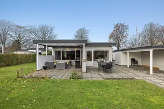 Villa på Dorphs Alle 59, 2630 Taastrup