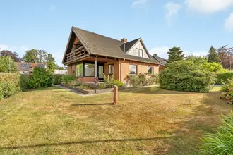 Villa på Vestre Skolevej 6, Skjørring, 8464 Galten