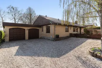 Villa på Søby Kirkevej 7, Svenstrup, 8450