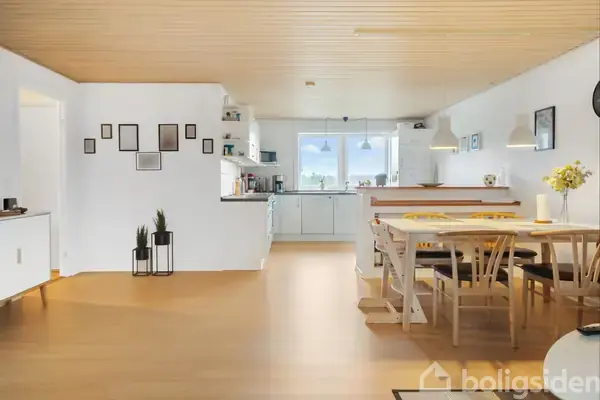 Rækkehus på Rosenbjerg 8, 7600 Struer