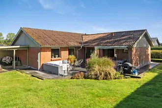 Villa på Hammerumholmvej 15, Hammerum, 7400 Herning