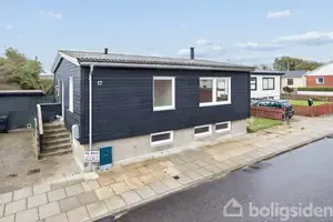 Villa på Poppel Alle 17, 9850 Hirtshals