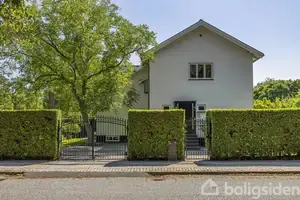 Villa på Ørnekulsvej 11, 2920 Charlottenlund