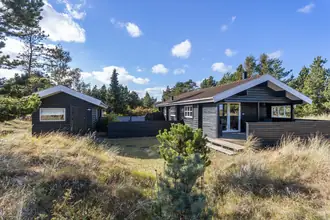 Fritidshus på Rugholm 43, 9970 Strandby