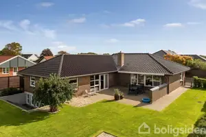 Villa på Vibevangen 2, 6715 Esbjerg N