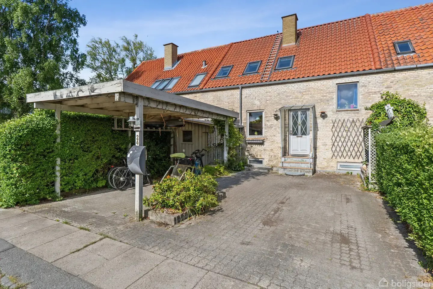 Skønt rækkehus i børnevenligt kvarter