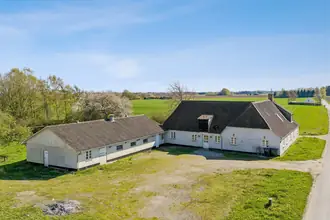 Landejendom på Boelsmosevej 18, 5883 Oure