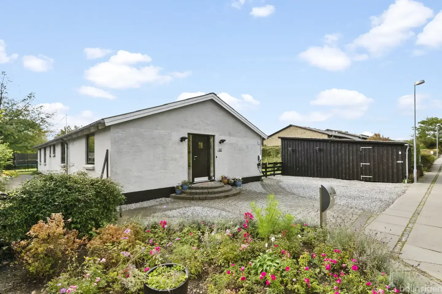 Villa på Smedegårds Allé 107, 8340 Malling