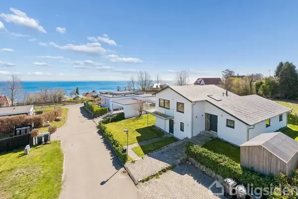 Villa på Kirsebærbakken 3, 3070 Snekkersten