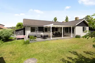 Villa på Solrød Strandvej 42, 2680 Solrød Strand