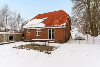 Villa på Hvalløsvej 33, Hvalløs, 8370 Hadsten