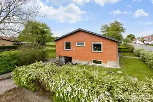 Villa på Skolevænget 2, 9800 Hjørring